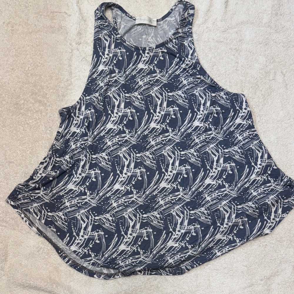 Hourglass Lilly Navy and White Abstract Racerback Tank